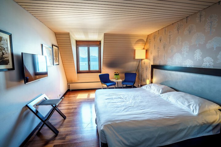 Room 4 of 67
