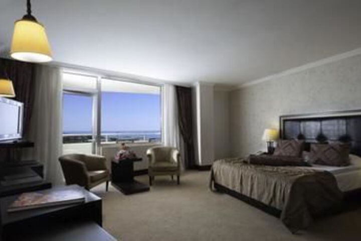 Room 3 of 23