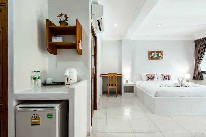 Room 20 of 164