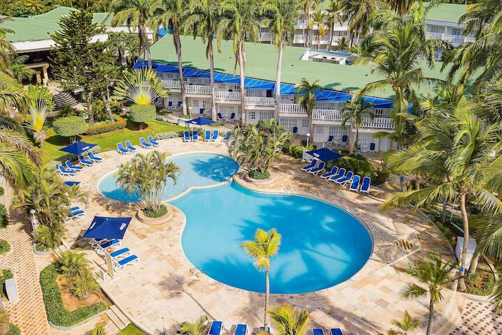 Pools & Facilities