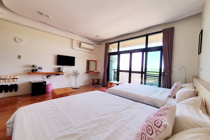 Room 36 of 62