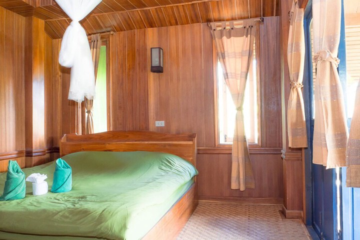 Room 5 of 30