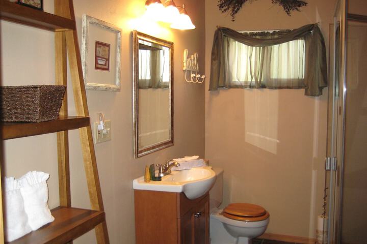 Room 30 of 49