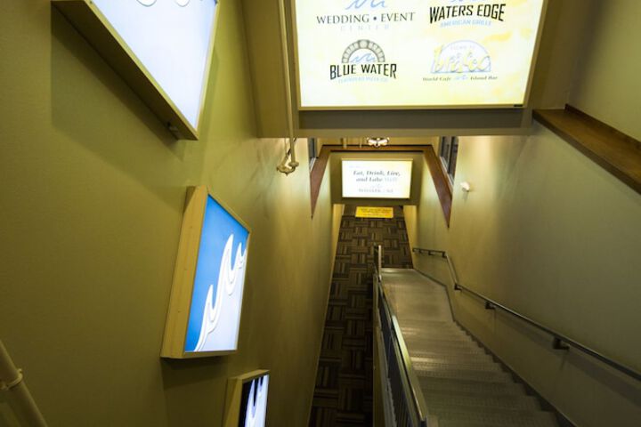 Ballroom/Hall 97 of 116