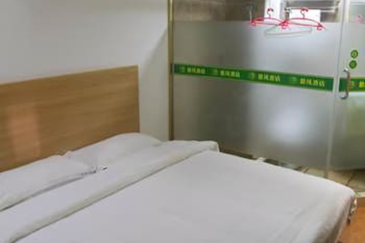 Room 19 of 24