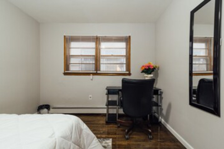 Room 13 of 72