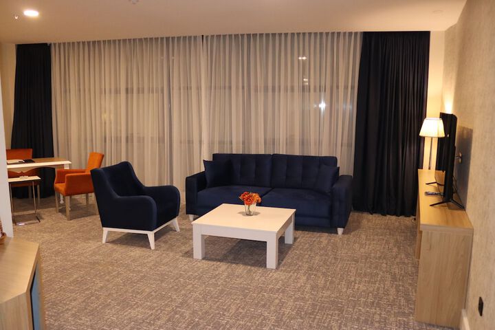 Room 17 of 59