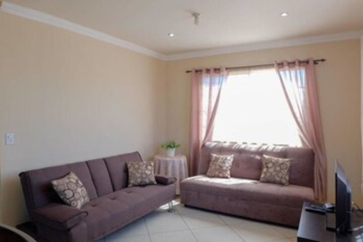 Room 8 of 14