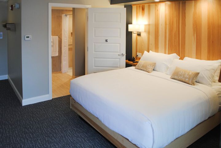 Room 6 of 52
