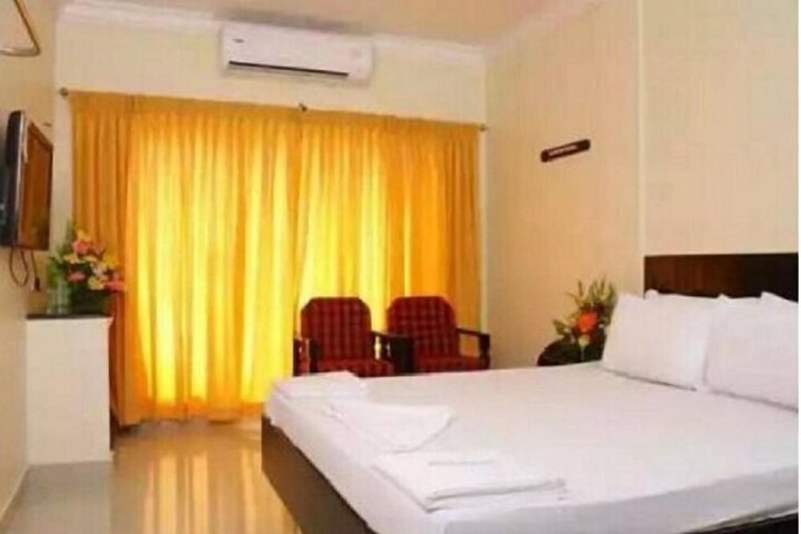 Room 5 of 7