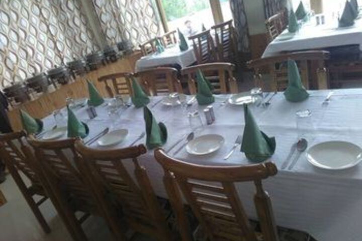 Dining 6 of 6