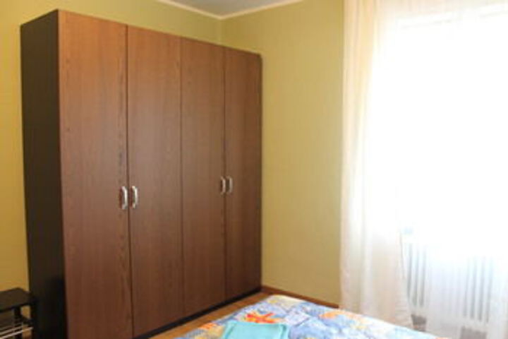 Room 145 of 499