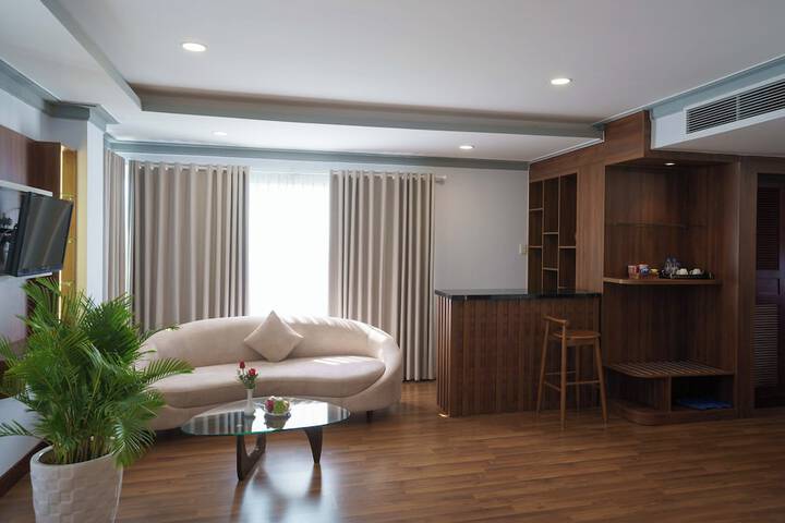 Room 13 of 67