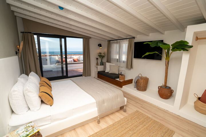 Room 15 of 73