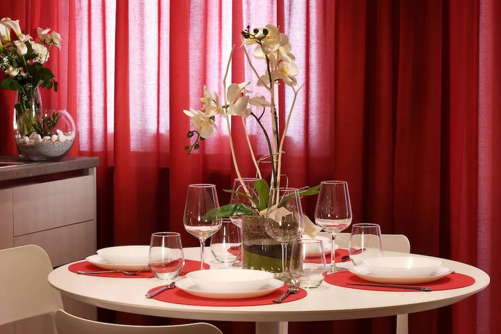 Dining 15 of 15