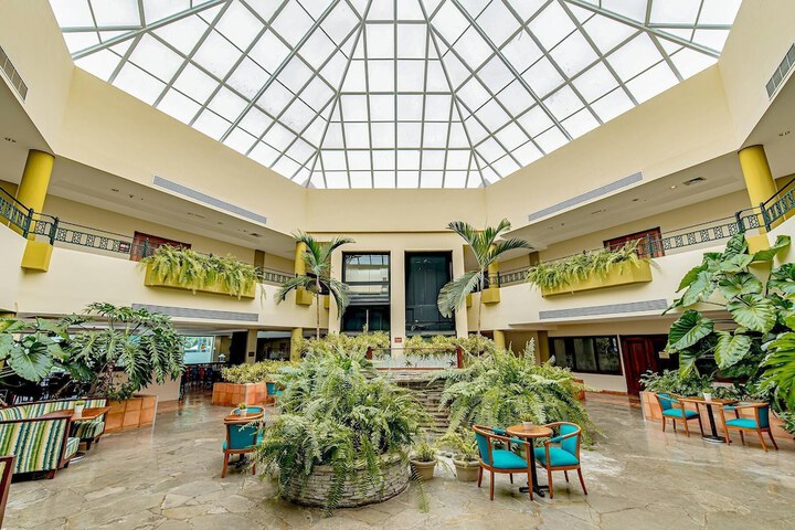 Hotel Lobby