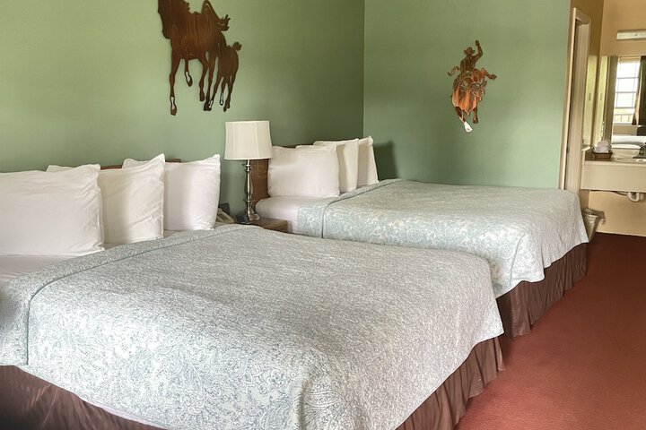 Room 19 of 43