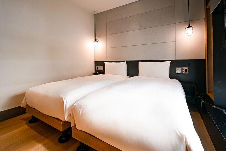Room 25 of 55