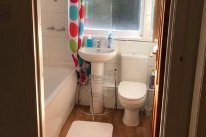 Room 2 of 15