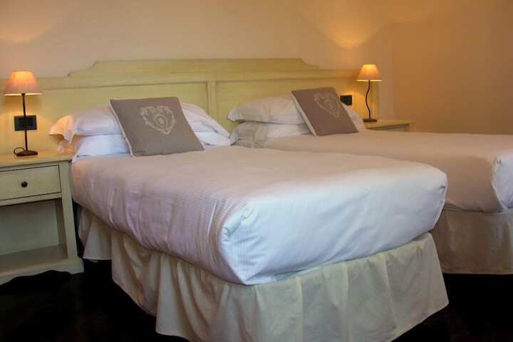 Room 4 of 20