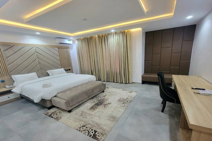De Manchy hotels & suites