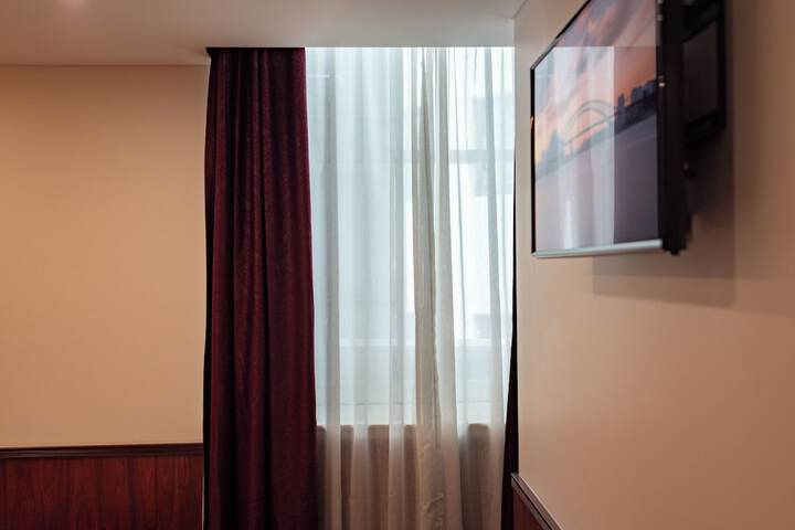 Room 31 of 50