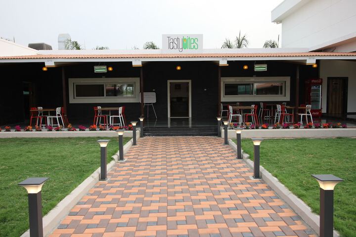 Terrace/Patio 11 of 44