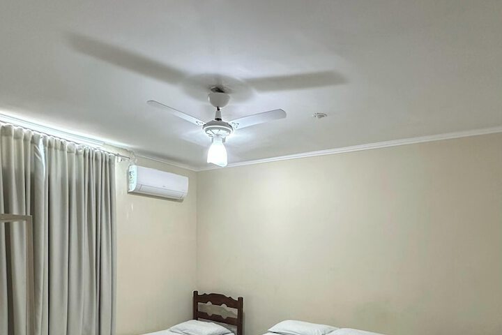 Room 51 of 90