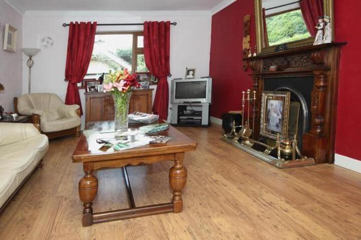 Mount Usher View B & B