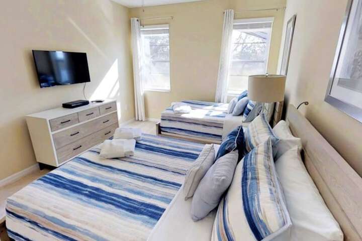 Room 2 of 64