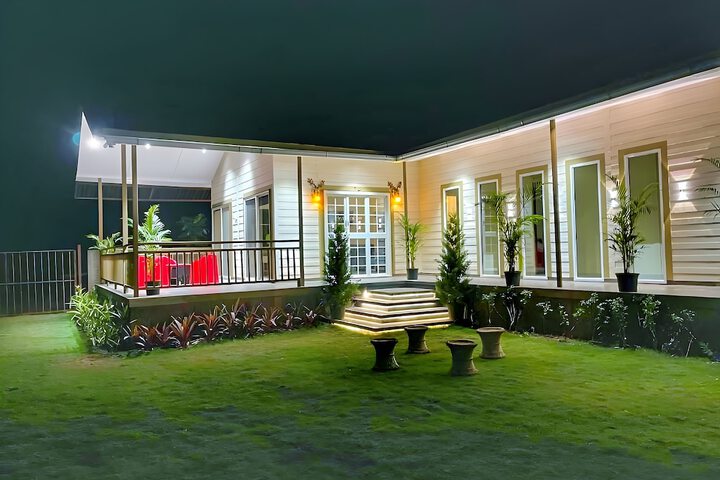 Hotel 74 of 79