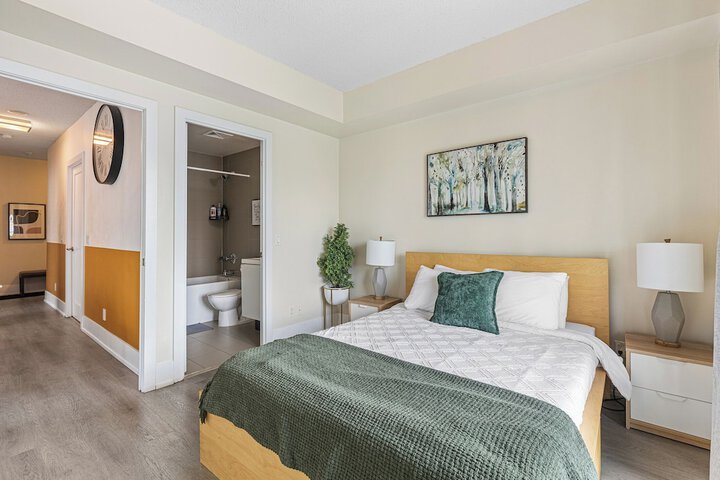 Room 2 of 40