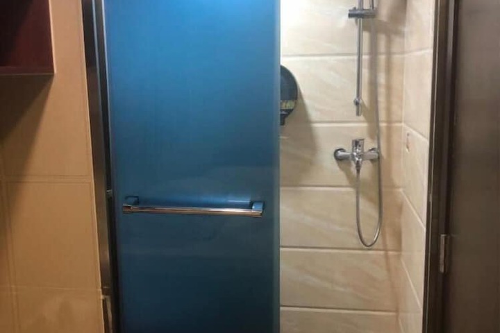 Room 35 of 40
