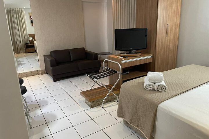 Room 15 of 30