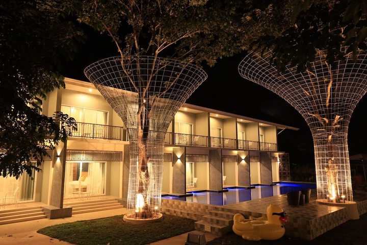 Terrace/Patio 107 of 111