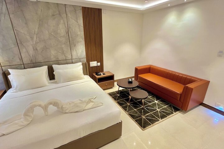 Room 49 of 97