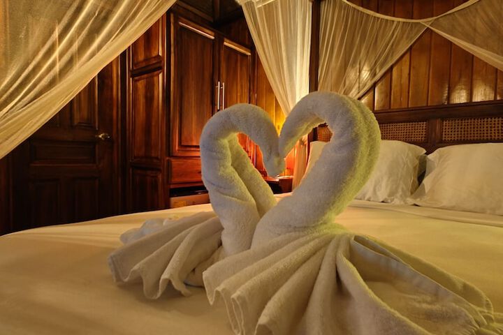 Room 21 of 80