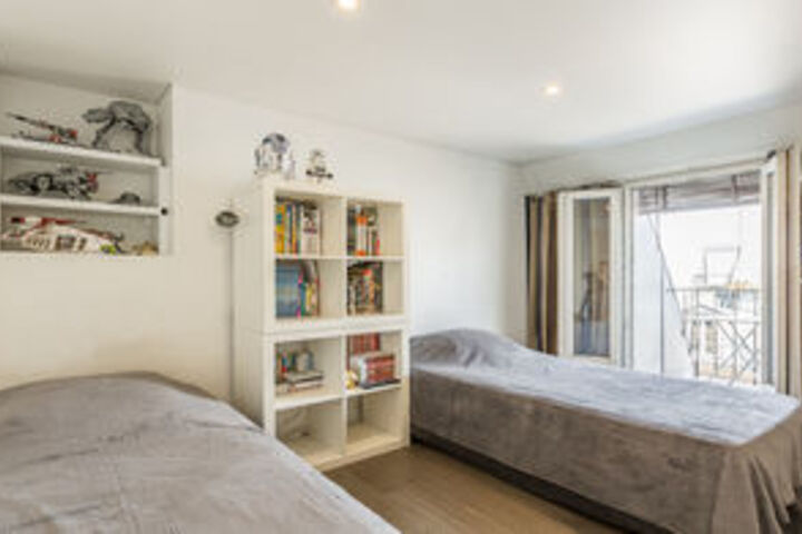 Room 89 of 189