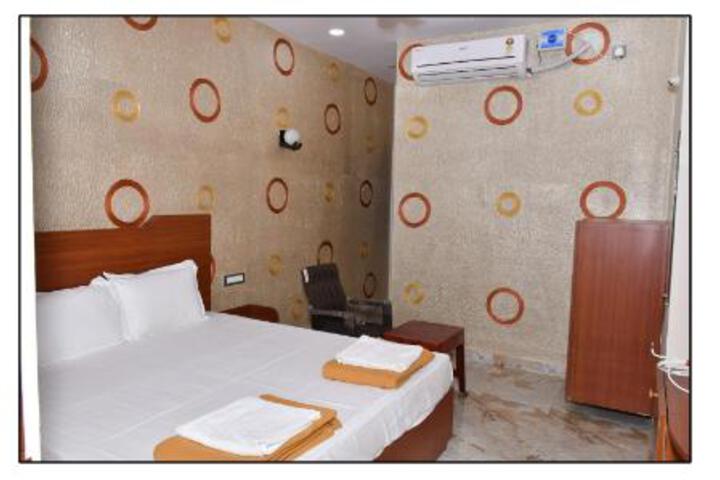 Room 46 of 53