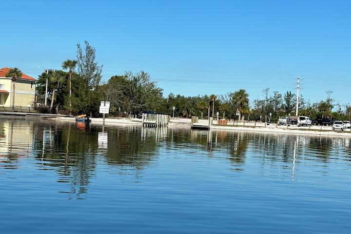 Anna Mara in Bradenton, FL