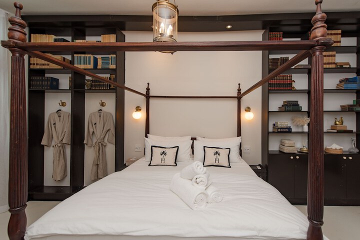Room 10 of 194