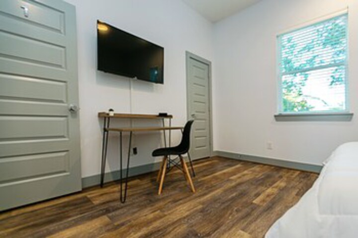 Room 29 of 43