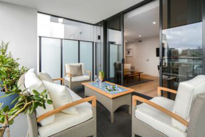 Terrace/Patio 8 of 15