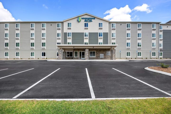 Hotel 53 of 55