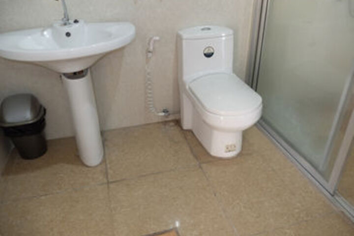 Room 10 of 89
