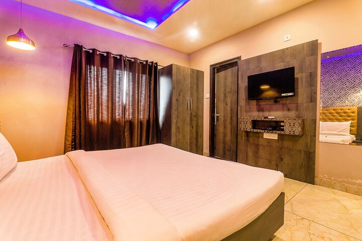 Room 17 of 29