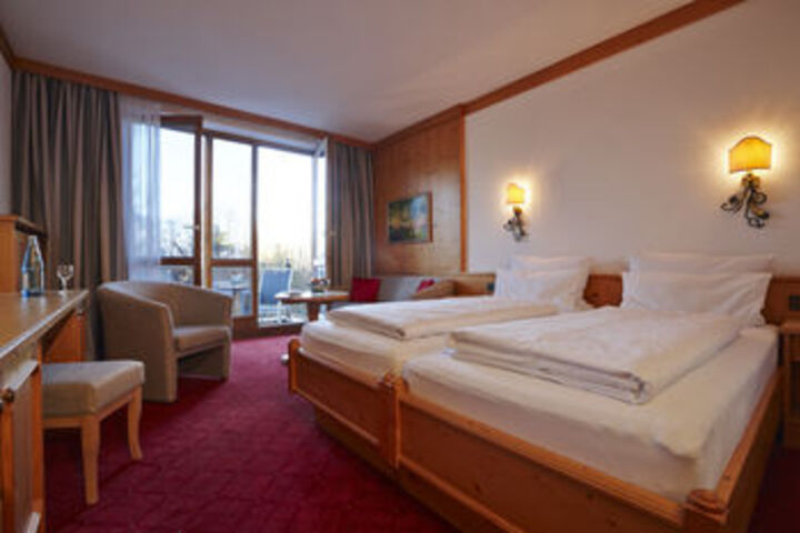 Room 21 of 42