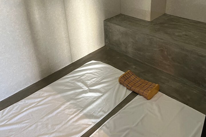 Room 36 of 46