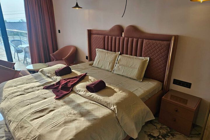 Room 10 of 58