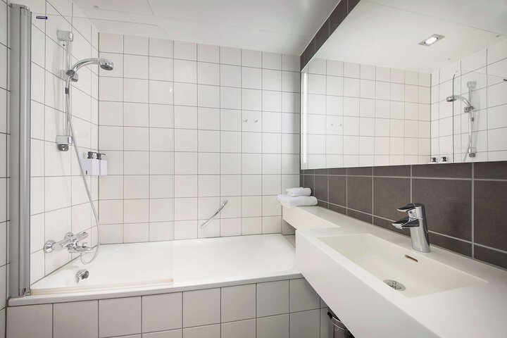 Bathroom Interior Photo